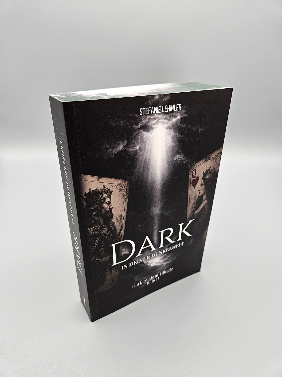 Dark - In deiner Dunkelheit - inkl. Farbschnitt [Vorbestellartikel]